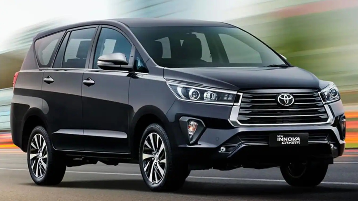 Toyota Innova Hycross