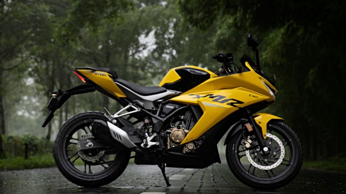 Hero Karizma XMR 210